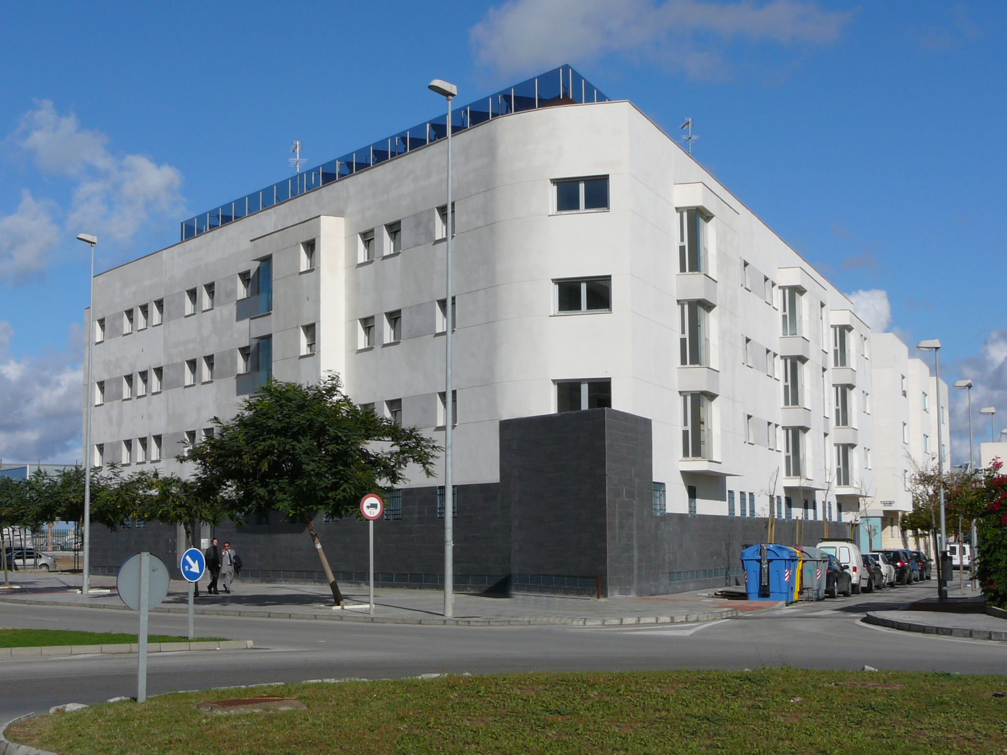 47 viviendas en Avenida de la Ilustración, 1