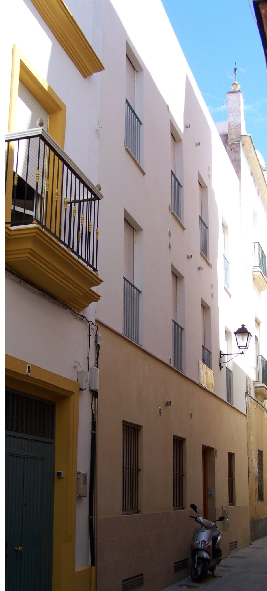 6 viviendas en San Isidro, 10