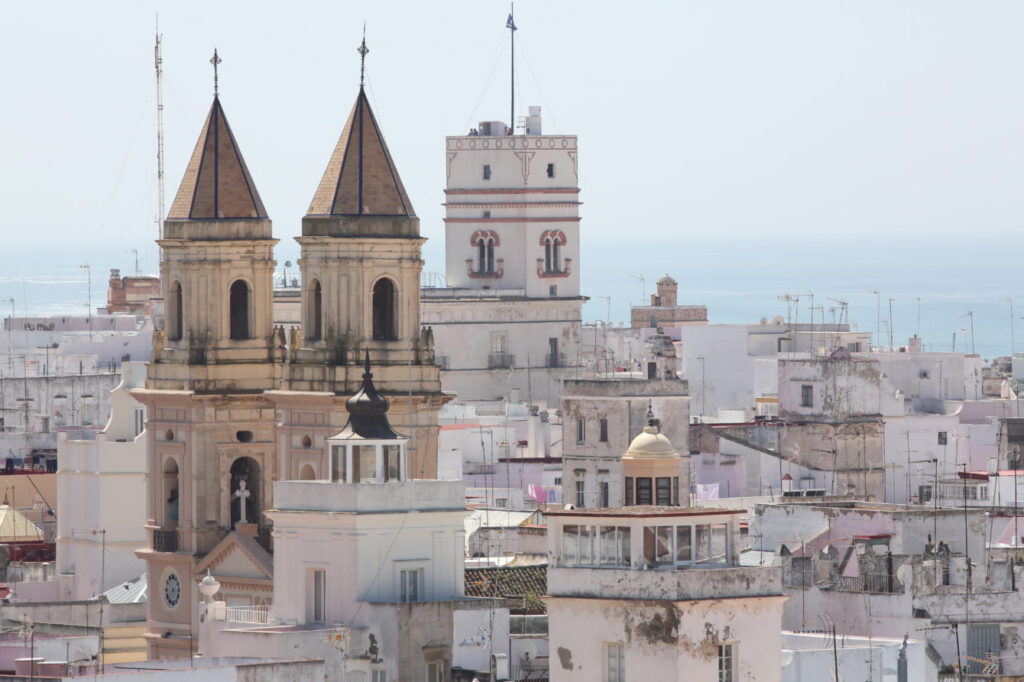 Procasa elabora una guía para promover la integración real en sus viviendas y espacios compartidos