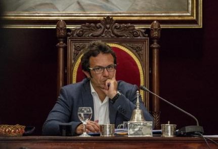 El Ayuntamiento anuncia una moratoria en el pago de los alquileres de viviendas y locales de Procasa